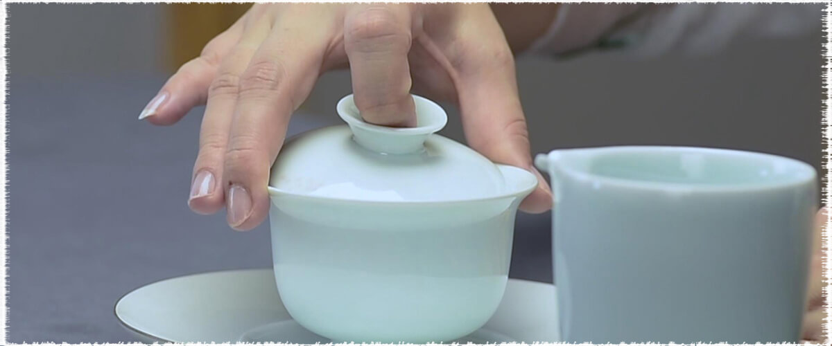 how to use a gaiwan tea set插图8